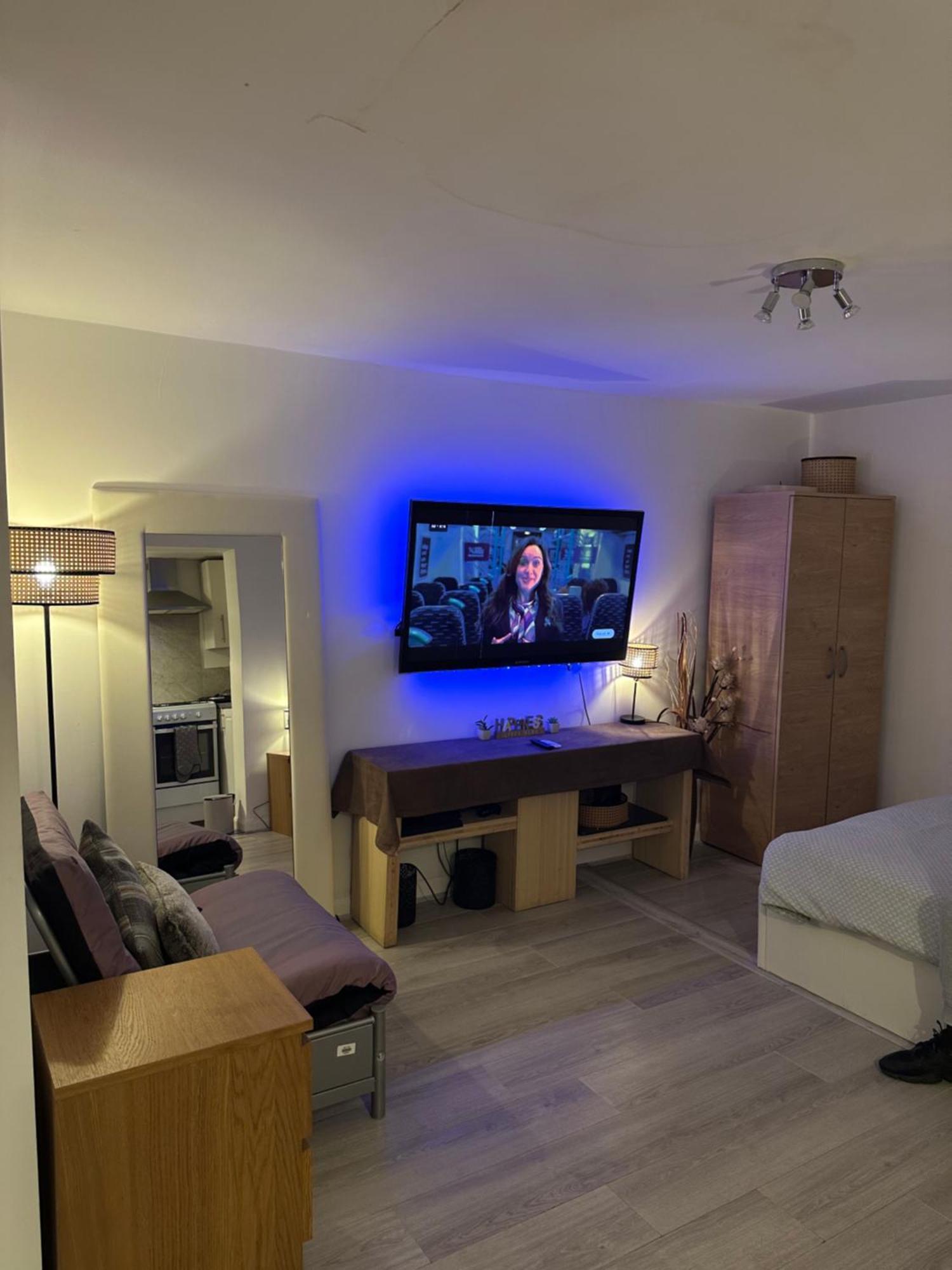 Stylish Studio Flat - Watford Junction - Harry Potter Exterior foto